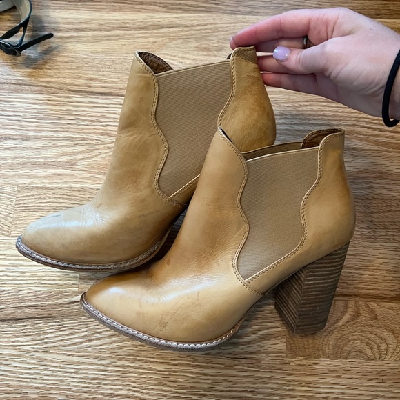 Chinese Laundry Cognac Zealous Leather Boot size 10 - Picture 2 of 5